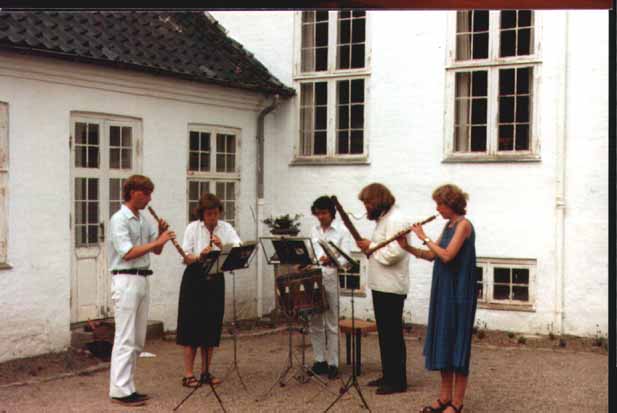 Doing Lully oboe stuff at a castle